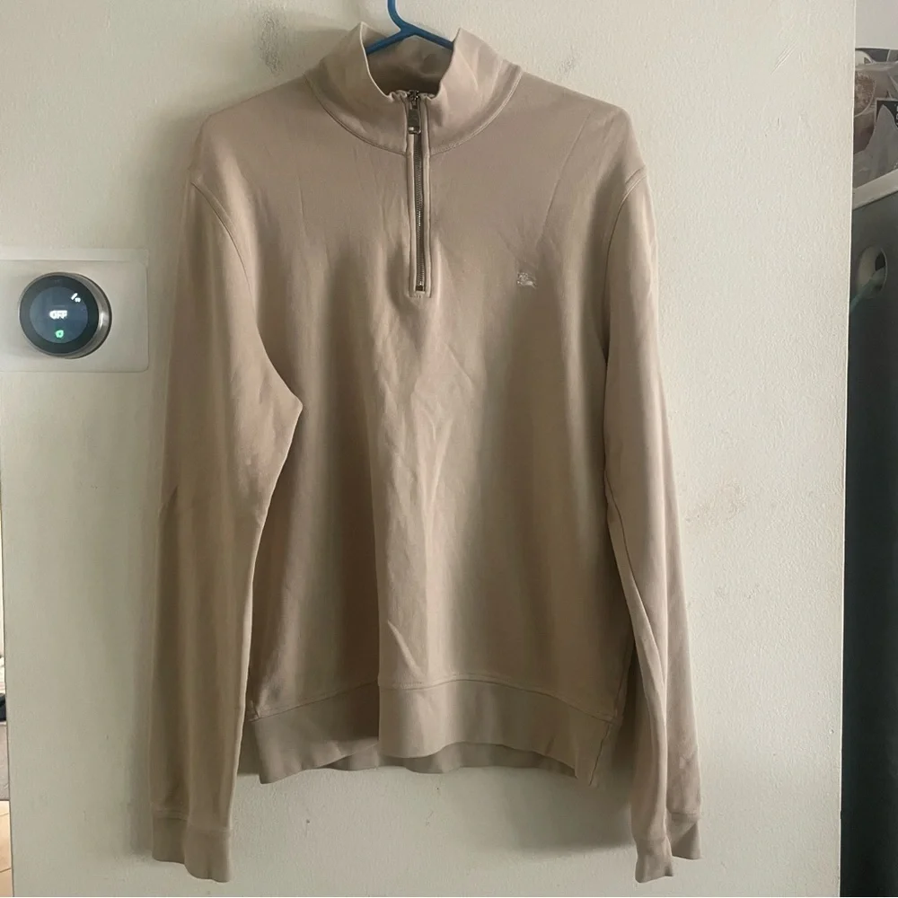 Burberry Men's Tan long sleeve Sweater size medium